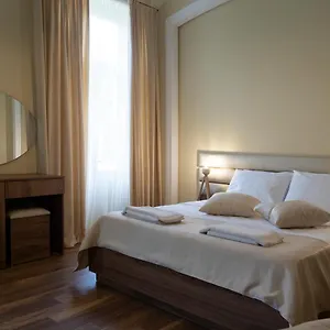 Boutique Filosofia Georgia